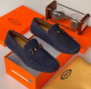 Tob's suade loafers