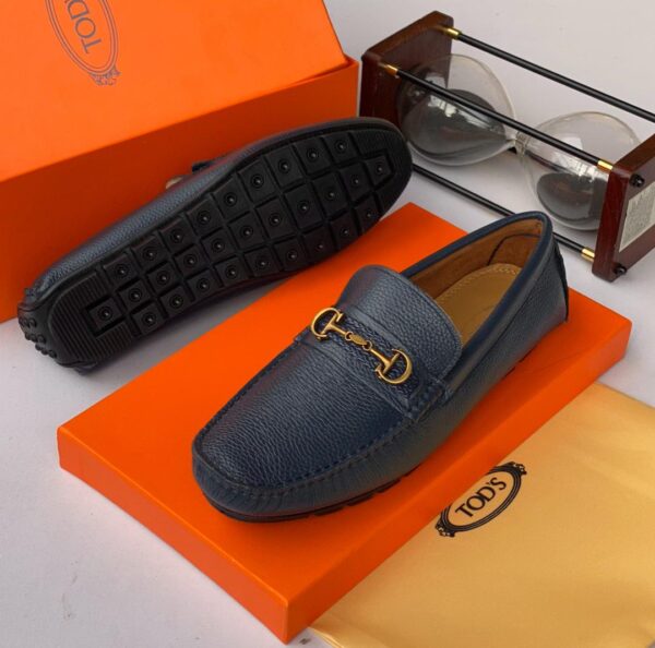 Tob's loafers