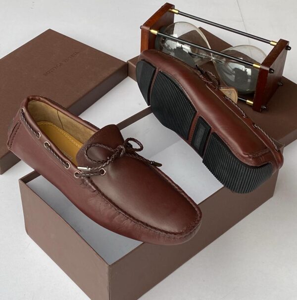 Men casual loafers